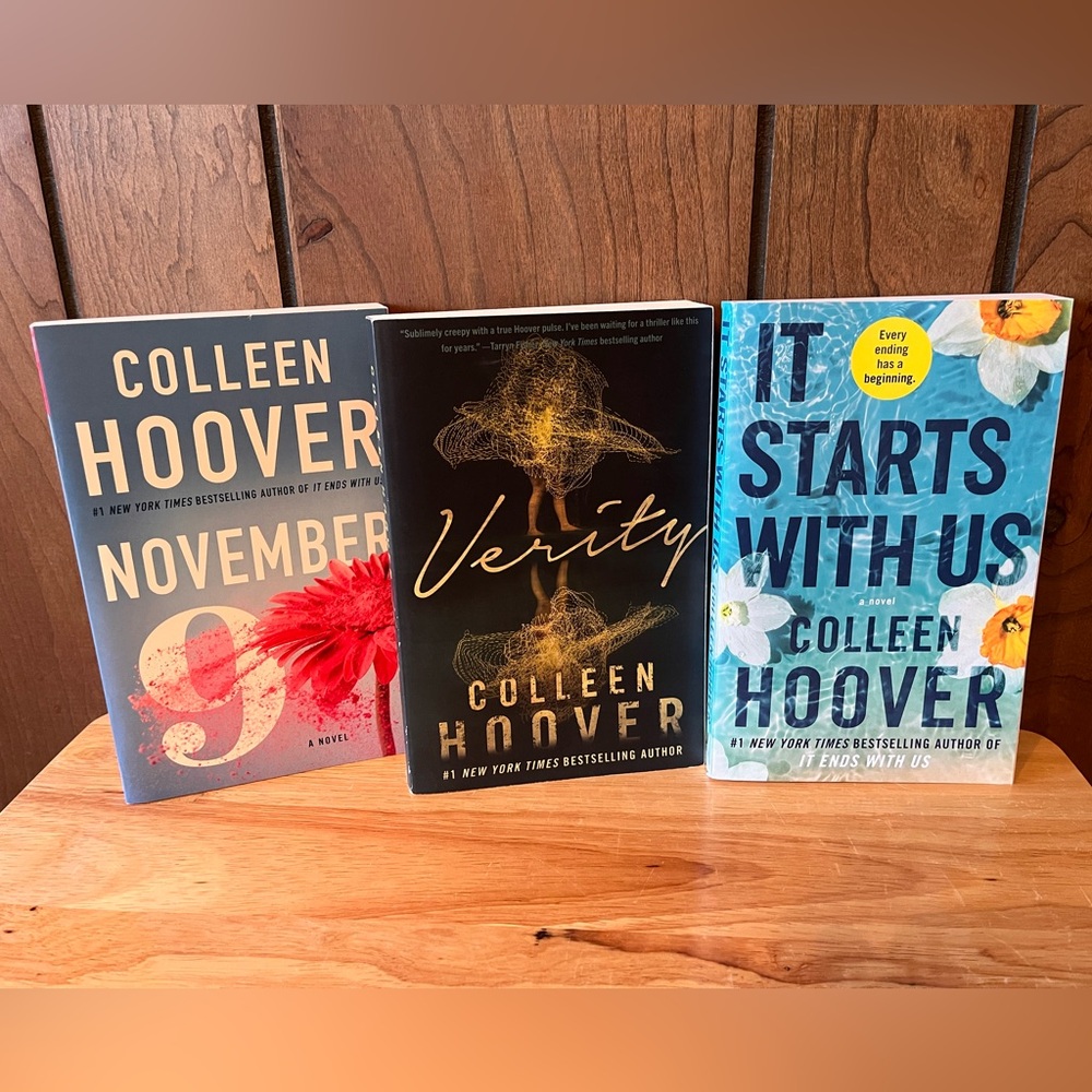 Colleen Hoover book bundle